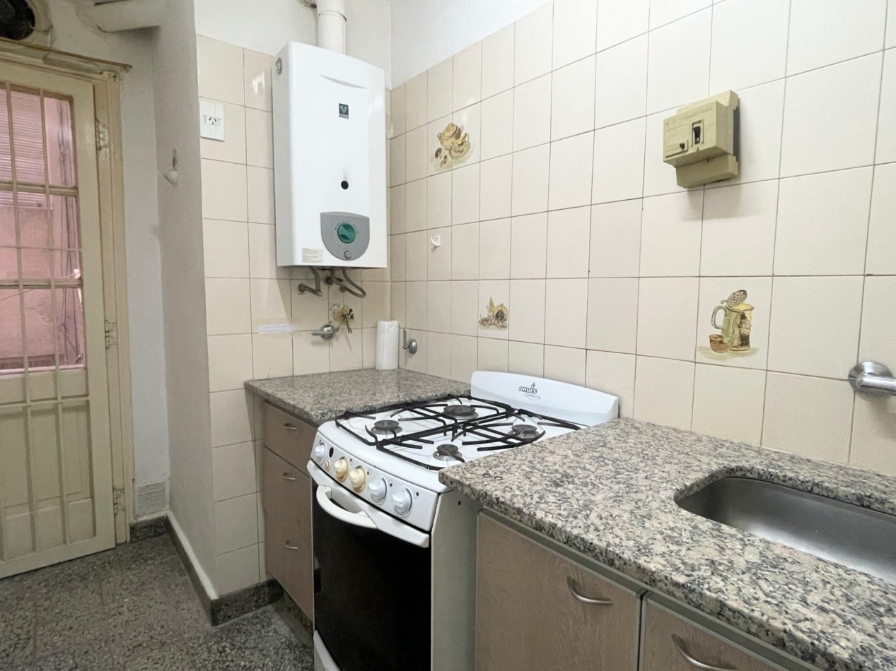 VENTA DEPARTAMENTO 3 AMBIENTES C/ BALCON A LA CALLE - BARRIO LA PERLA