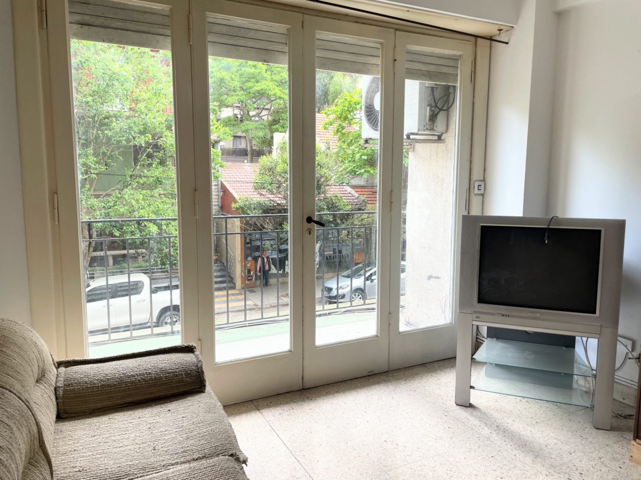 VENTA DEPARTAMENTO 3 AMBIENTES C/ BALCON A LA CALLE - BARRIO LA PERLA