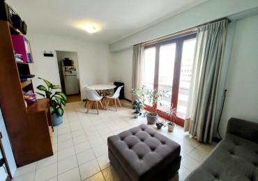 VENTA DEPARTAMENTO 2 AMBIENTES CON ESPACIO DE COCHERA. BARRIO DON BOSCO