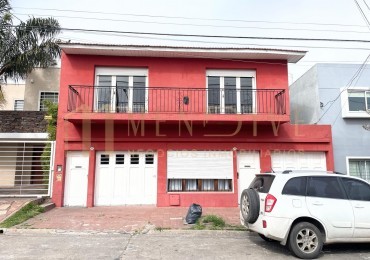 Venta Casa en Block - Barrio San Carlos
